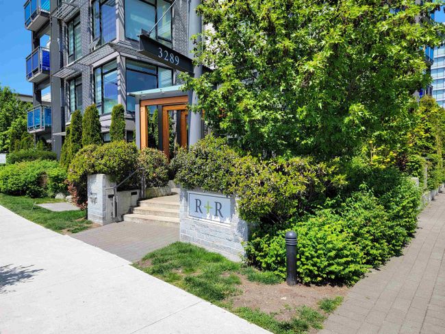409 - 3289 Riverwalk Avenue, Condo with 2 bedrooms, 2 bathrooms and 1 parking in Vancouver BC | Image 4