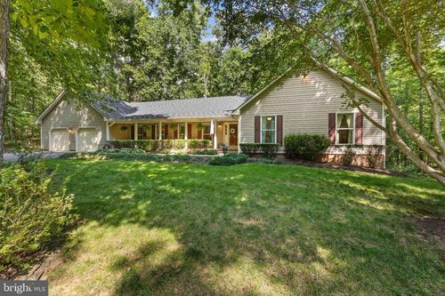 4179 Lindsay Ct, Jeffersonton, VA, 22724-1913 | Card Image