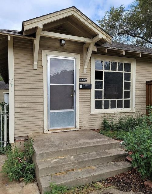 b-3702 S Polk St, Amarillo, TX, 79110-1532 | Card Image
