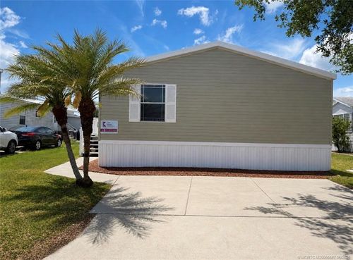 3484 Newberry Way, Saint Cloud, FL, 34772-8528 | Card Image