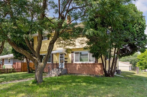 1489 6th St E, Saint Paul, MN, 55106-4805 | Card Image