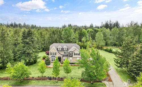 31045 219th Way Se, Black Diamond, WA, 98010-1718 | Card Image