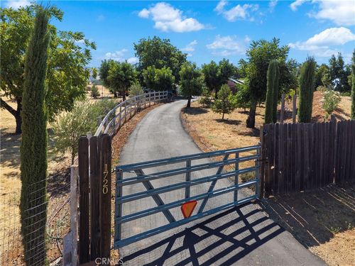 1720 E State Highway 20, Upper Lake, CA, 95485-8717 | Card Image