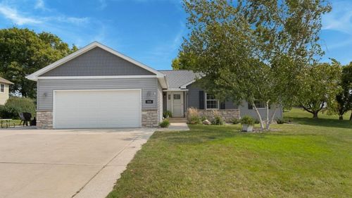 315 Trailstone Dr Sw, Cokato, MN, 55321-4229 | Card Image