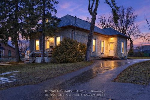 36 Caroline St, Lindsay, ON, K9V1T1 | Card Image