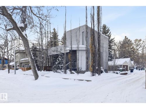 9012 98 St Nw, Edmonton, AB, T6E3M5 | Card Image