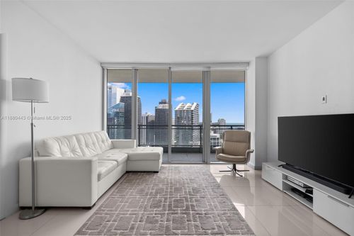 apt-4403-92 Sw 3rd St, Miami, FL, 33130-3383 | Card Image