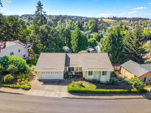 1035 Westfarthing Way Nw, Salem, OR, 97304-2755 | Card Image