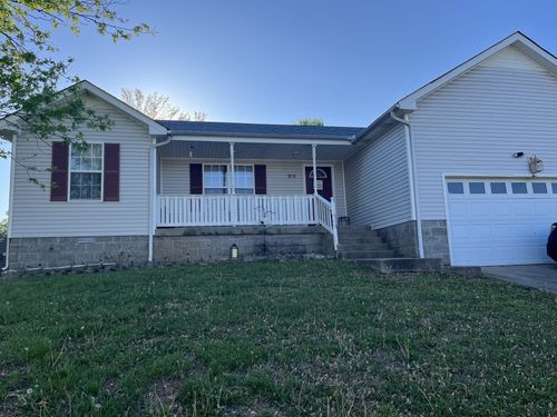 1816 Northwind Dr, Clarksville, TN, 37042-5242 | Card Image