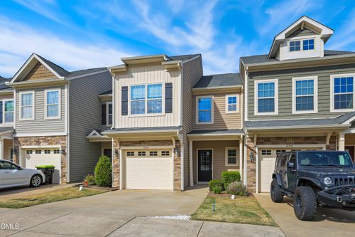 202 Beaconwood Ln, Holly Springs, NC, 27540-4431 | Card Image