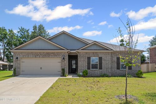 2197 Hyacinth Ln, Hernando, MS, 38632-1096 | Card Image
