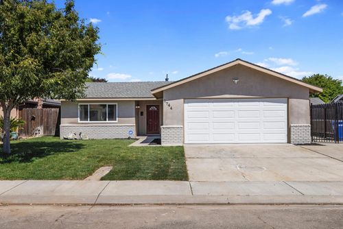 1744 Darwin Ave, Ceres, CA, 95307-2002 | Card Image