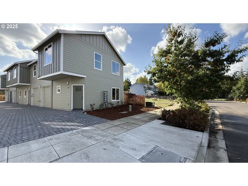 14362 Se Knight St, Portland, OR, 97236-4715 | Card Image