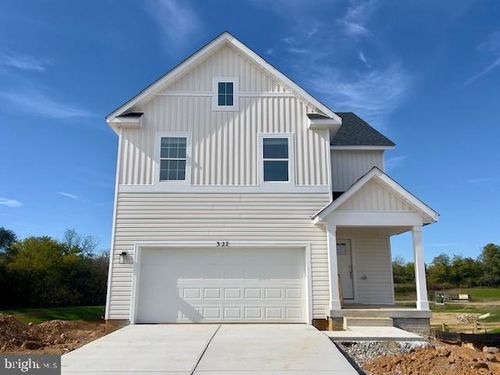327 Eclipse St, Charles Town, WV, 25414 | Card Image