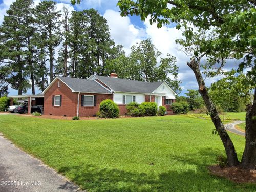 1385 Willoughby Rd, Tabor City, NC, 28463-8692 | Card Image