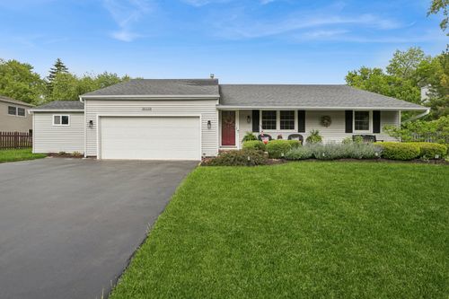 36338 N Douglas Ter, Gurnee, IL, 60031-1502 | Card Image