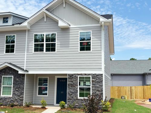 121 Pendleton Place Way, Pendleton, SC, 29670-1889 | Card Image