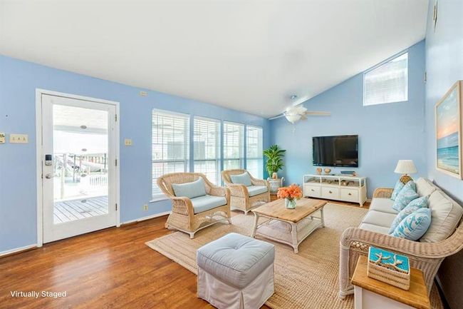 How would you configure the living room - virtual staging. | Image 23