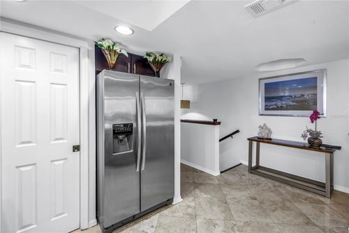 9814 Indian Key Trl, SEMINOLE, FL, 33776-1068 | Card Image