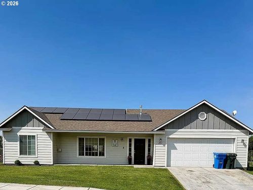 351 Lincoln Ave, Umatilla, OR, 97882-9715 | Card Image