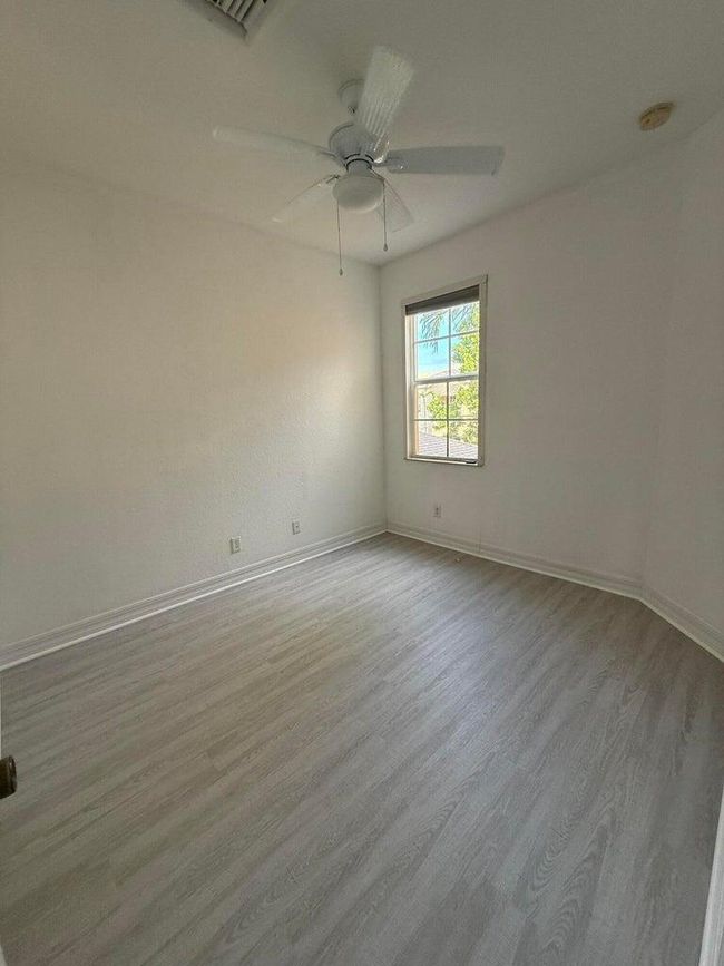 APT-102 - 108 W Pigeon Plum Dr, Condo with 3 bedrooms, 3 bathrooms and null parking in Jupiter FL | Image 18