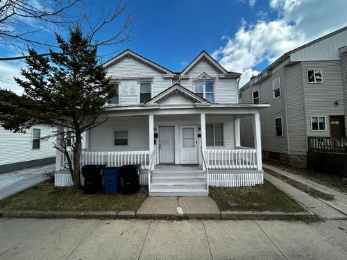 739 Villa St, RACINE, WI, 53403-1143 | Card Image