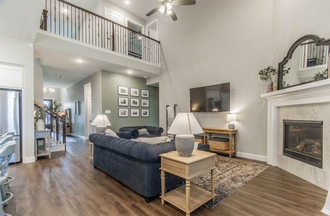 Living Area | Image 12