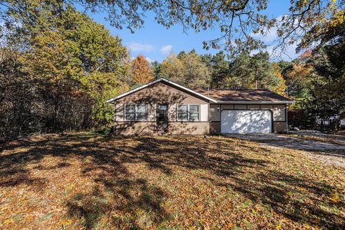 30300 64th Ave, Lawton, MI, 49065-7425 | Card Image