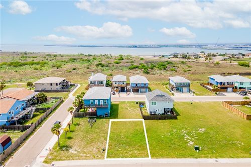 253 Port Arthur St, Port Aransas, TX, 78373-1597 | Card Image