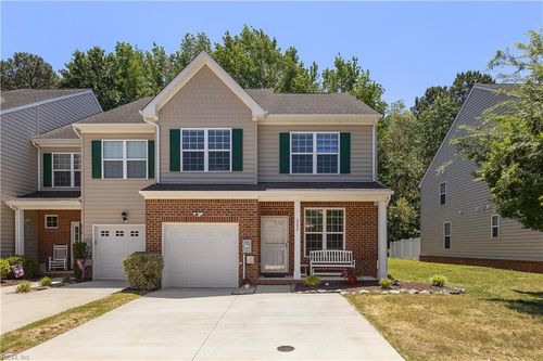 208 Monticello Ct, Smithfield, VA, 23430-5988 | Card Image
