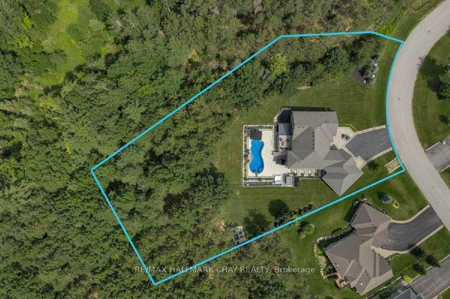 105 Mennill Dr, House other with 4 bedrooms, 4 bathrooms and 9 parking in Minesing ON | Image 46