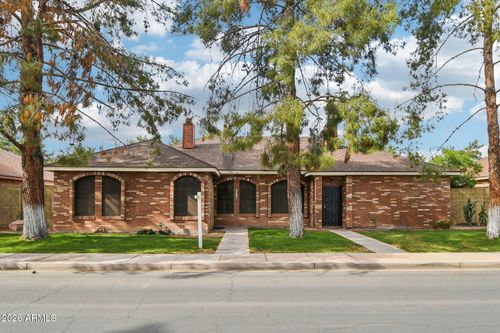 830 E Bruce Ave, Gilbert, AZ, 85234-5905 | Card Image