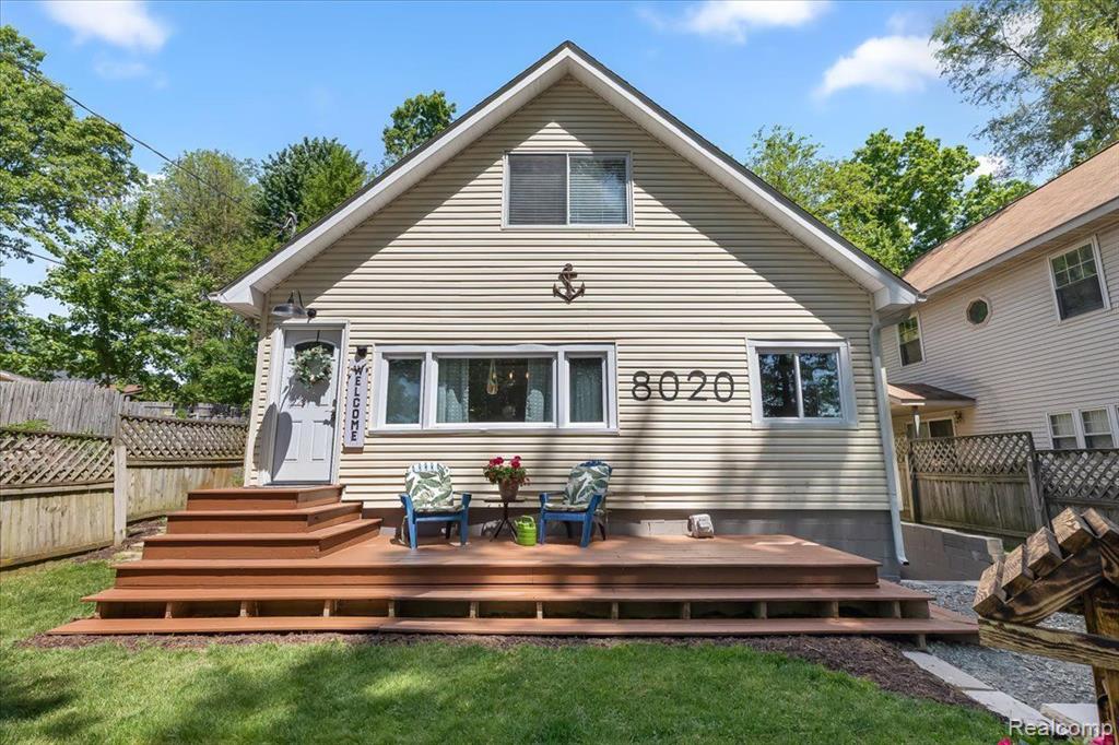 Haviland Beach Dr, Linden, MI 48451
