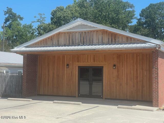 907 E Broad St, Elizabethtown, NC 28337