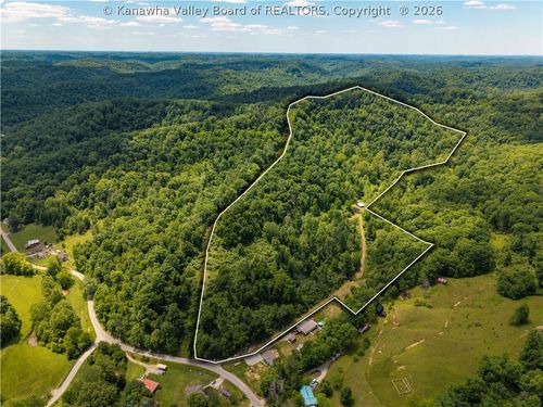 25 Veranda Ln, Elkview, WV, 25071-7262 | Card Image