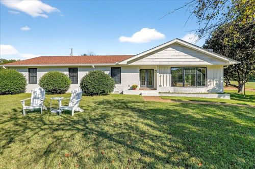 5488 Lickton Pike, Goodlettsville, TN, 37072-9133 | Card Image