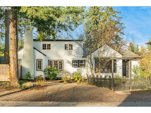 16510 Maple Cir, Lake Oswego, OR, 97034-5628 | Card Image