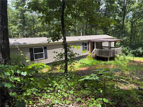 1038 Trailwinds Dr, Westminster, SC, 29693-6354 | Card Image