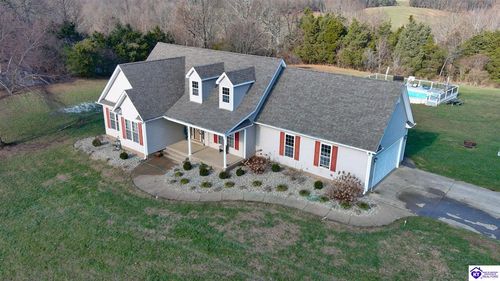 1122 Dangerfield Rd, Hodgenville, KY, 42748-9243 | Card Image