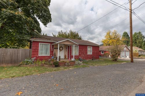 1702 54th Ave, Sweet Home, OR, 97386-3574 | Card Image