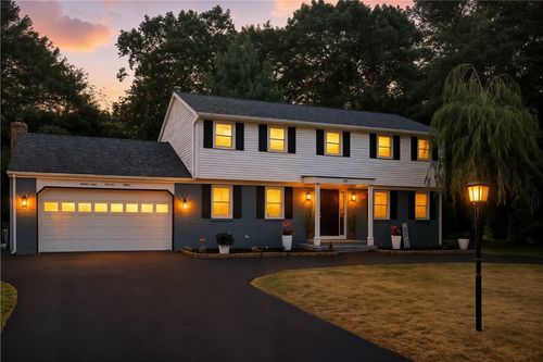 123 Stone Gate Dr, North Kingstown, RI, 02852-4745 | Card Image