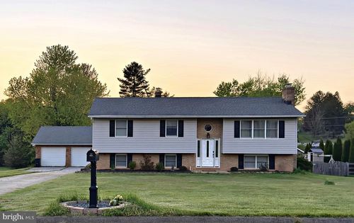 2708 Hunting Ridge Ct, Baldwin, MD, 21013-9121 | Card Image