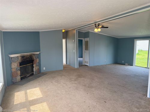 59227 Lewis Ln, New Haven, MI, 48048-3250 | Card Image