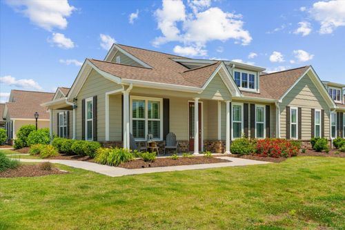 383 Pacer Ln, DALTON, GA, 30721-2127 | Card Image