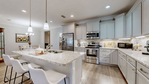 2460 Stonecenter Ln, Murfreesboro, TN, 37128-1105 | Card Image