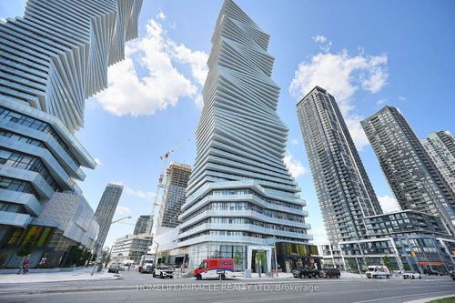 209-3900 Confederation Pky, Mississauga, ON, L5B0M3 | Card Image