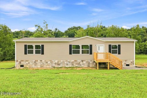5370 Rutledge Pike, Rutledge, TN, 37861-4006 | Card Image