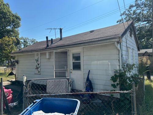 2752 Greene St, Lake Station, IN, 46405-1547 | Card Image