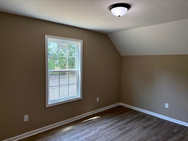 170 Hesselly Rd, House other with 2 bedrooms, 2 bathrooms and 2 parking in Decherd TN | Image 8