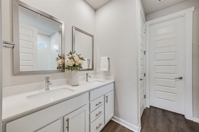 329 Peace Pipe Way, House other with 4 bedrooms, 3 bathrooms and 4 parking in Georgetown TX | Image 20